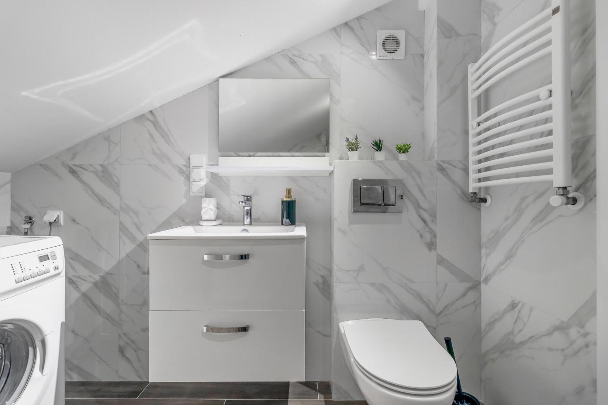 Close-Golden Apartments Warsaw&Marcinkowskiego Ngoại thất bức ảnh
